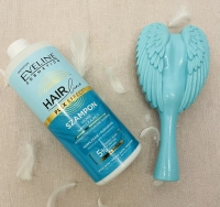 Essential in the care of dry, damaged hair.